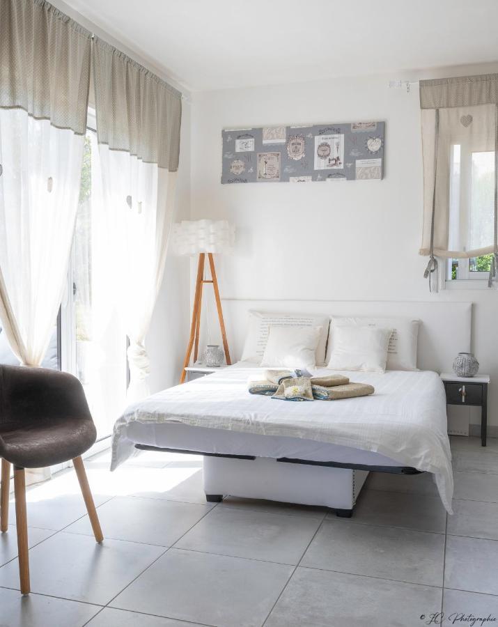 Gite "Le Mesminois" Etablissement Avec Espace Bien-Etre Et Sauna Saint-Mesmin  Ngoại thất bức ảnh